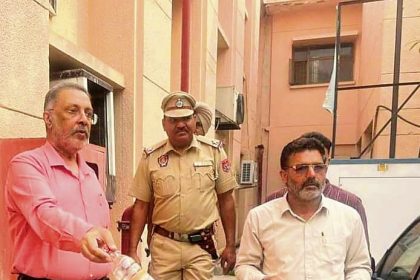 Health Minister Balbir Singh did a sudden chaining in the civil hospital of Samana, a bottle of liquor was found in the cooler.