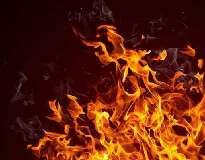 Latest World News fire at Hindu teacher house in Dhaka