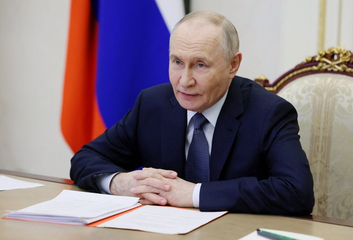 USA Breaking News Trump invites Putin to Gaza Peace Board