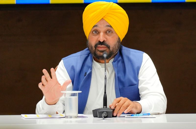 Punjab News 10 lakh health insurance scheme launch
