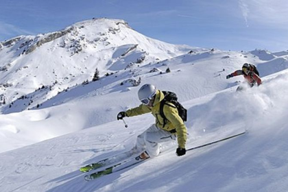 today-world-news-austria-avalanche-8-skiers-killed