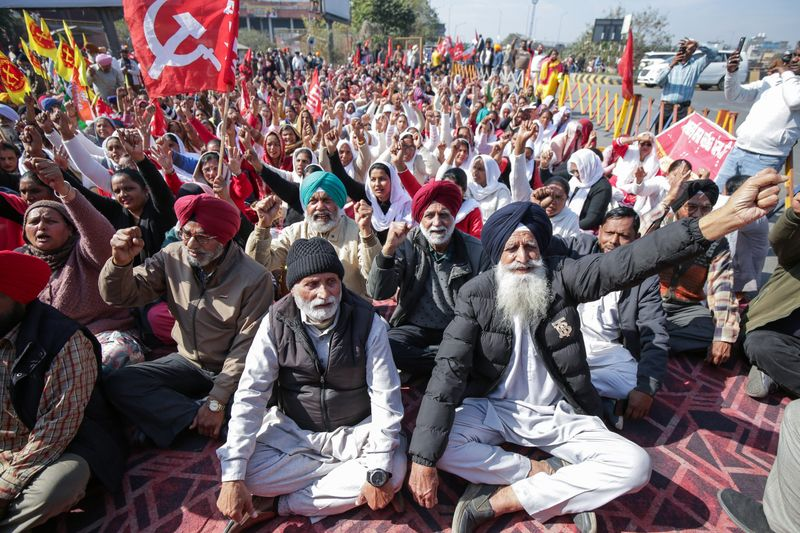 Protesters raising slogans during Punjab Trade Union Strike in Chandigarh
