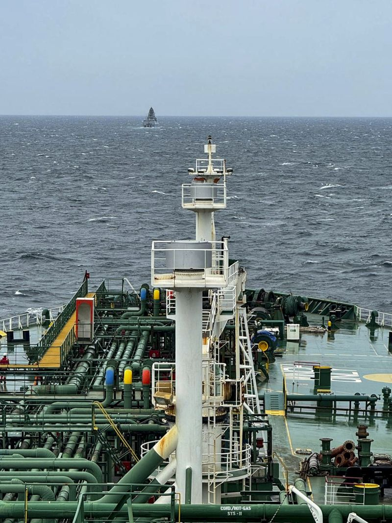 Iran Hormuz passage India amid global tensions