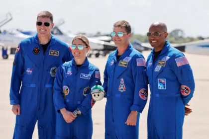 Artemis II Jenni Gibbons role in NASA mission