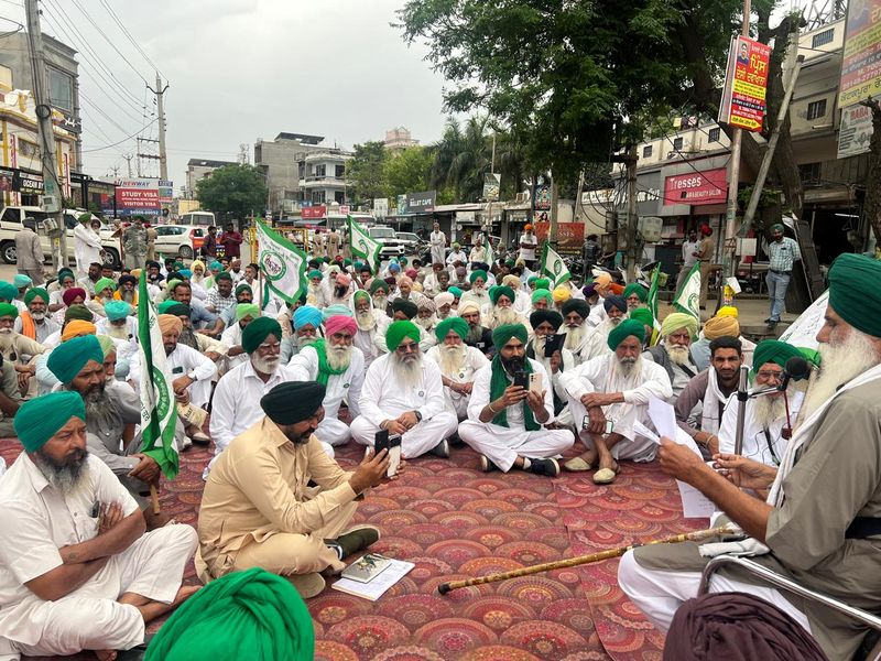 Farmer suicide bank protest in Faridkot demanding justice