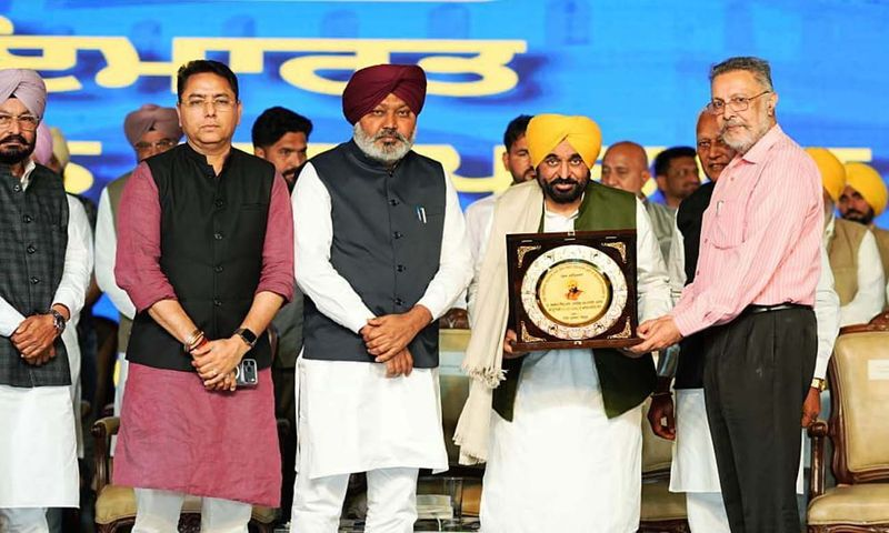 Bhagwant Mann speaking about Bhagat Singh and India future