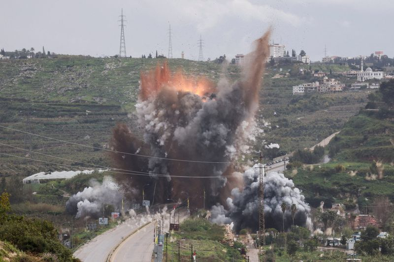 Iran US tensions warning with rising conflict scene