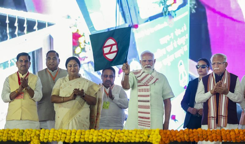 PM Modi speaking on TMC President insult controversy