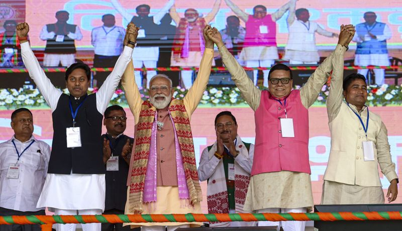 Modi Congress infiltrators law statement during rally