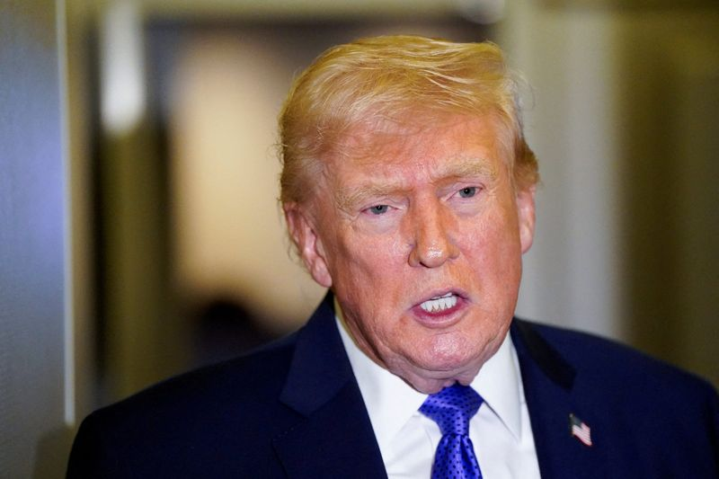 Trump Iran war warning amid rising conflict tensions