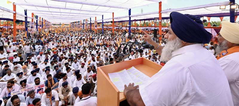 Sukhbir Badal announcing interest-free loans scheme for Punjab youth