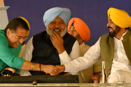 Bhagwant Mann addressing rally calling for Akalis boycott in Punjab