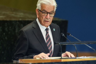 Pakistan Israel diplomatic tension over defence minister remarks and political controversy