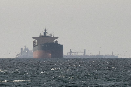 US Iran ports blockade affecting global shipping routes