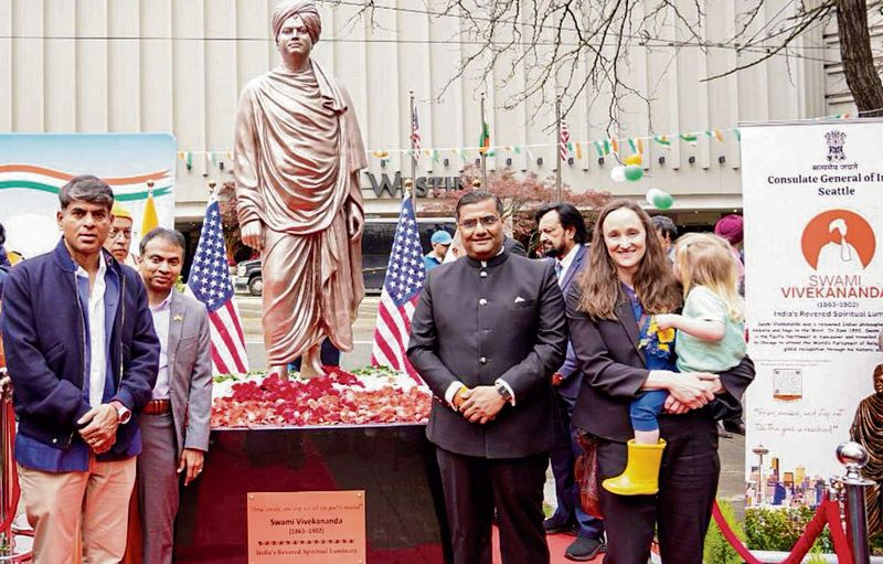 Vivekananda statue Seattle unveiled at Westlake Square