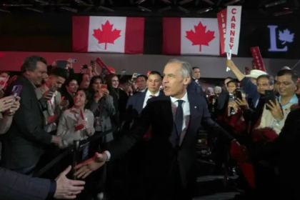 Canada unity message Carney addressing convention crowd