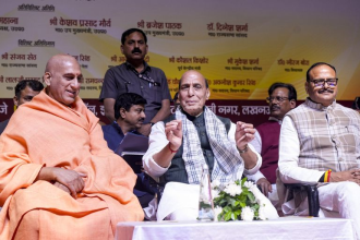 Indian ships Strait Hormuz amid global tensions