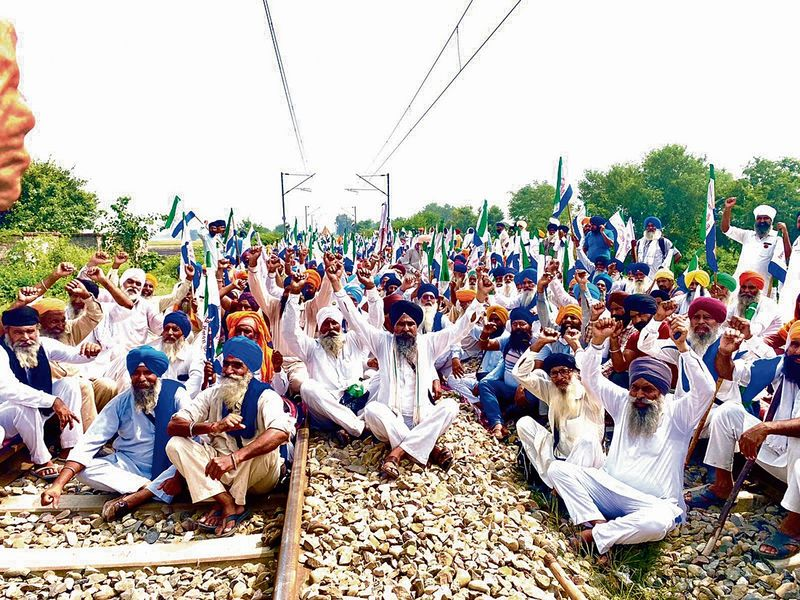 Punjab farmers rail blockade protest over wheat procurement