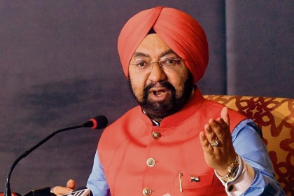 Kejriwal Sahney resignation claim political controversy