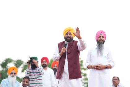 CM Mann addressing public meeting in Dasuya