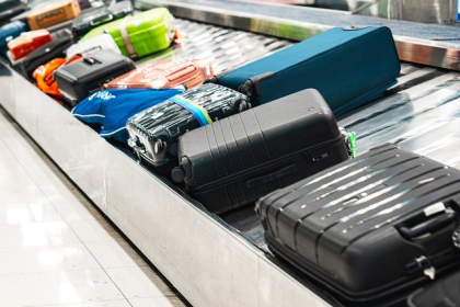 Canada Airport Drug Scam baggage tag swapping at Toronto airport