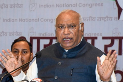 Mallikarjun Kharge criticizing Narendra Modi government over India economy inflation unemployment and rising prices