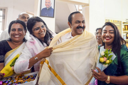 Congress leaders discuss Kerala CM selection decision after MLA meetings