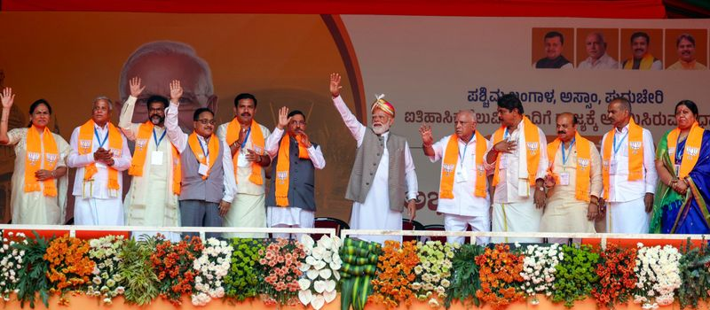 PM Narendra Modi addressing BJP workers on Congress parasitic party remark in Karnataka politics
