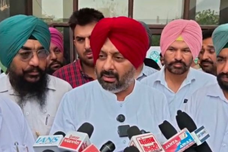 Barnala Voter List Controversy protest by Congress and Akali Dal leaders