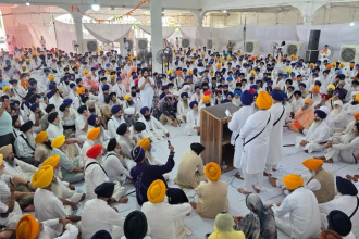 Panthic leaders announce 15-day ultimatum against Sikh law amendment in Anandpur Sahib meeting